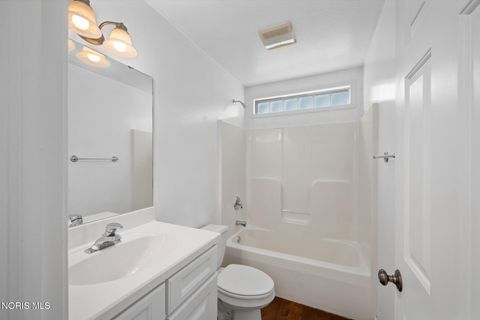 Tiny photo for 2124 Mcintosh Drive, Holland, OH 43528 (MLS # 10010234)