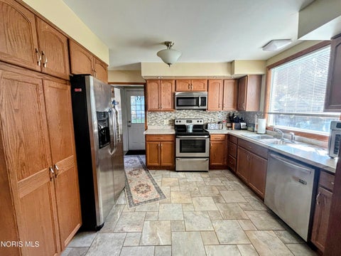 Tiny photo for 3901 Elmhurst Road, Toledo, OH 43613 (MLS # 10014622)