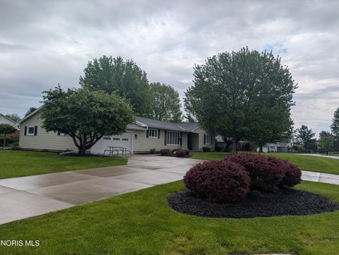 Tiny photo for 221 Duck Pond Road, Upper Sandusky, OH 43351 (MLS # 10009386)