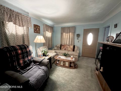 Tiny photo for 4325 Douglas Road, Toledo, OH 43613 (MLS # 10002899)