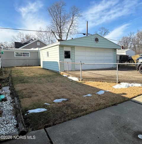 Tiny photo for 4325 Douglas Road, Toledo, OH 43613 (MLS # 10002899)