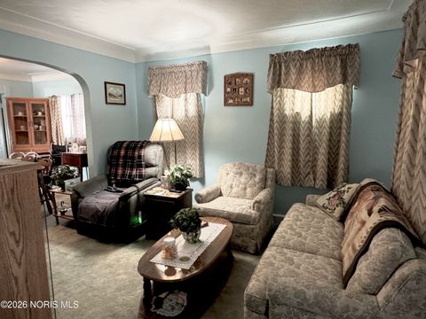 Tiny photo for 4325 Douglas Road, Toledo, OH 43613 (MLS # 10002899)