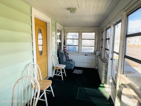 Tiny photo for 4325 Douglas Road, Toledo, OH 43613 (MLS # 10002899)