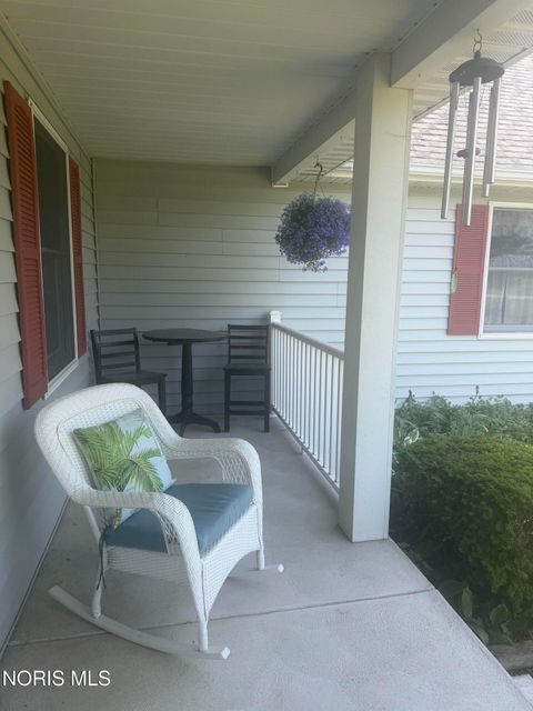 Tiny photo for 4200 Walbridge Road, Northwood, OH 43619 (MLS # 10008908)