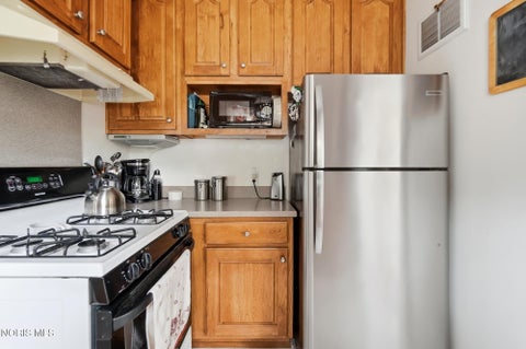 Tiny photo for 2660 Oak Grove Place, Toledo, OH 43613 (MLS # 10011795)
