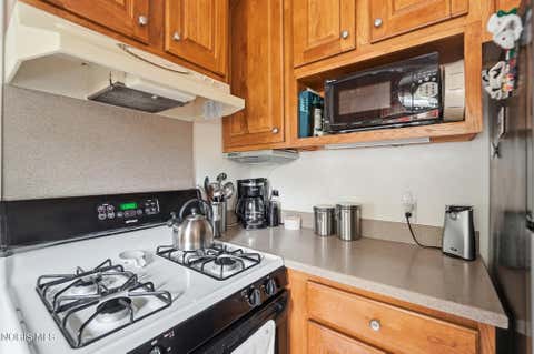 Tiny photo for 2660 Oak Grove Place, Toledo, OH 43613 (MLS # 10011795)