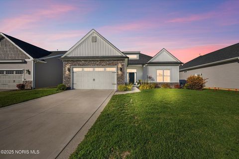 Photo of 11158 Whitetail Way, Whitehouse, OH 43571 (MLS # 10000767) Photo of 11158 Whitetail Way, Whitehouse, OH 43571 (MLS # 10000767)