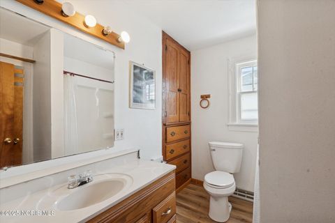 Tiny photo for 225 E Union Street, Walbridge, OH 43465 (MLS # 10002039)