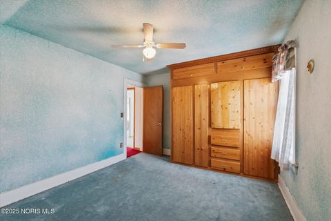 Tiny photo for 225 E Union Street, Walbridge, OH 43465 (MLS # 10002039)