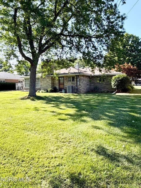 Tiny photo for 2649 Gladhaven Drive, Oregon, OH 43616 (MLS # 10011232)