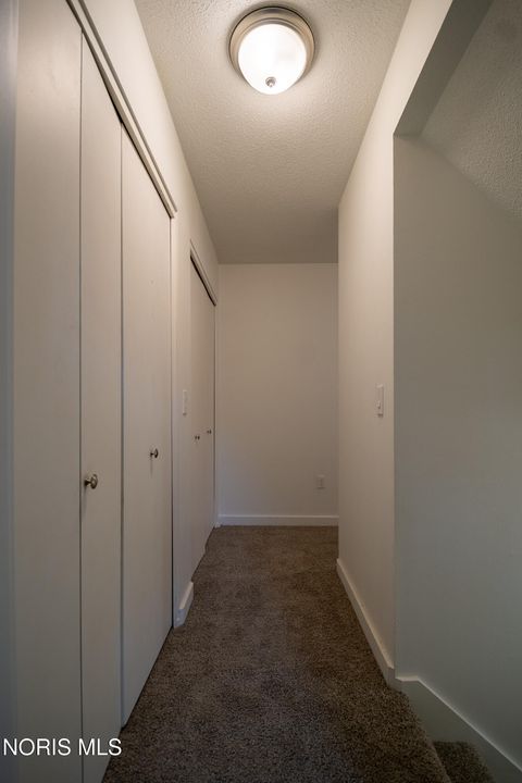 Tiny photo for 1236 Eastland Drive, Oregon, OH 43616 (MLS # 10007730)
