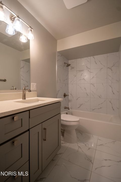 Tiny photo for 1236 Eastland Drive, Oregon, OH 43616 (MLS # 10007730)