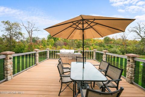 Tiny photo for 30332 Jacqueline Place, Perrysburg, OH 43551 (MLS # 10000506)