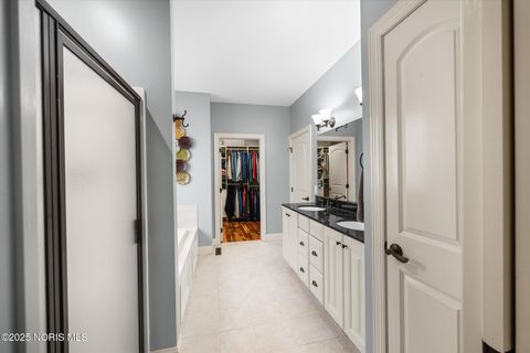 Tiny photo for 30332 Jacqueline Place, Perrysburg, OH 43551 (MLS # 10000506)