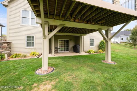 Tiny photo for 30332 Jacqueline Place, Perrysburg, OH 43551 (MLS # 10000506)