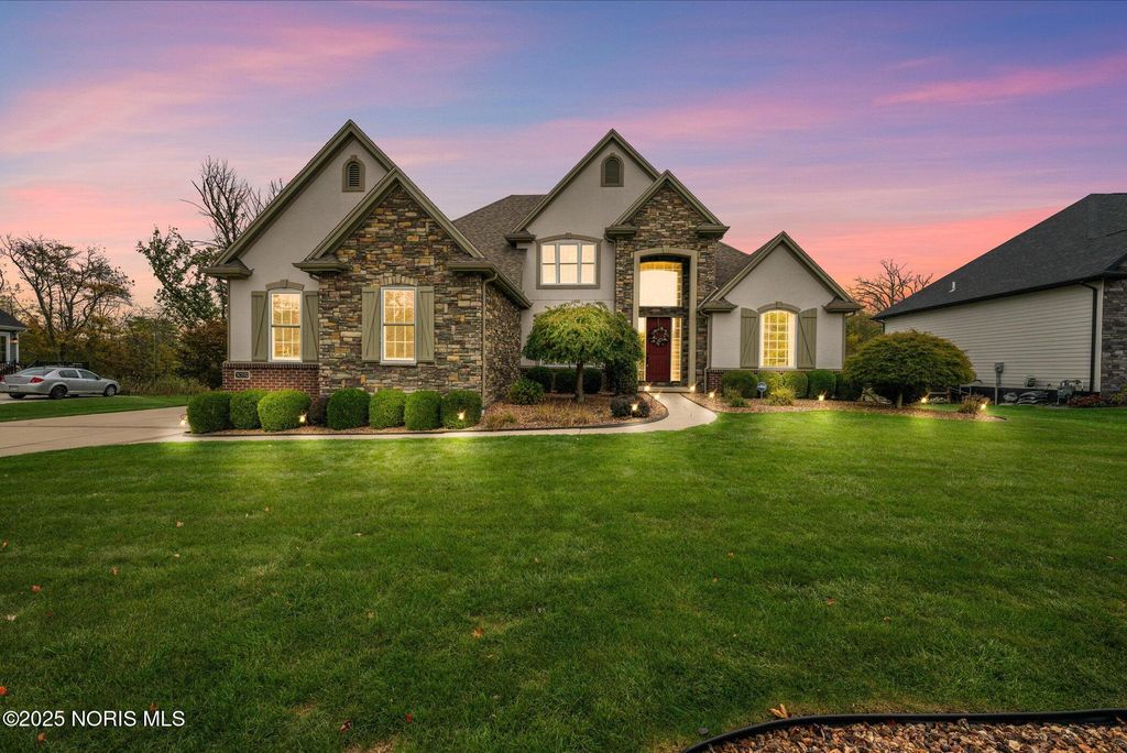 Photo for 30332 Jacqueline Place, Perrysburg, OH 43551 (MLS # 10000506)