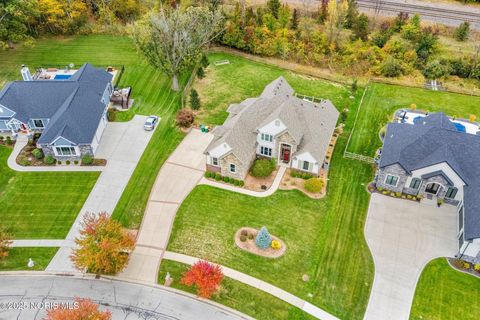 Tiny photo for 30332 Jacqueline Place, Perrysburg, OH 43551 (MLS # 10000506)