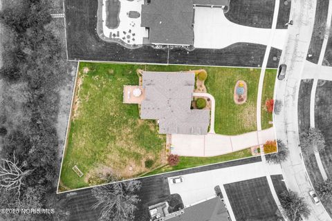 Tiny photo for 30332 Jacqueline Place, Perrysburg, OH 43551 (MLS # 10000506)