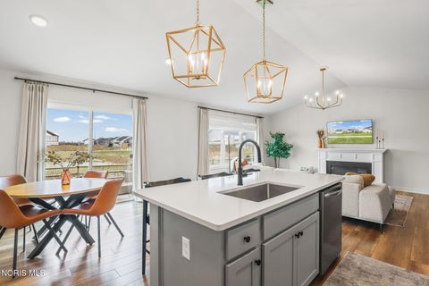 Tiny photo for 5328 Brint Crossing Boulevard, Sylvania, OH 43560 (MLS # 10005802)