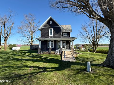 Photo of 21481 County Road R, Alvordton, OH 43501 (MLS # 10006604)