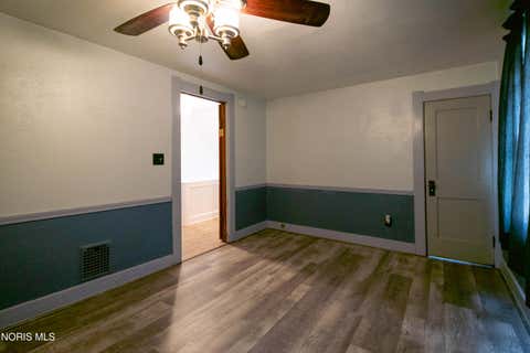 Tiny photo for 1456 Oak Street, Toledo, OH 43605 (MLS # 10011809)