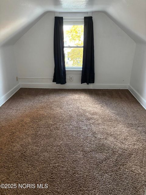 Tiny photo for 191 Oak Street, Rossford, OH 43460 (MLS # 10001113)