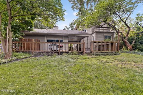 Tiny photo for 2444 Westbrook Drive, Toledo, OH 43613 (MLS # 10009847)