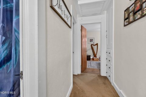 Tiny photo for 2444 Westbrook Drive, Toledo, OH 43613 (MLS # 10009847)