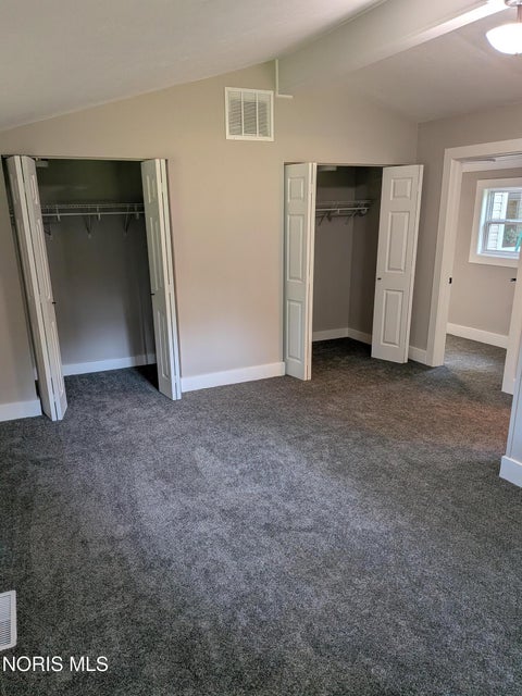Tiny photo for 4028 W Laskey Road, Toledo, OH 43623 (MLS # 10011020)