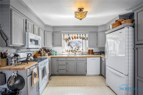 Tiny photo for 11965 Dyke Road, Curtice, OH 43412 (MLS # 10006204)