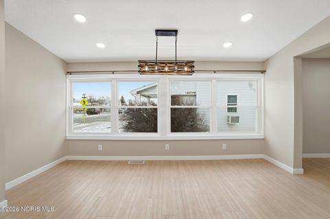 Tiny photo for 328 N Main Street, Bluffton, OH 45817 (MLS # 10003546)