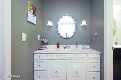 Tiny photo for 1932 Queenswood Drive #Apt U-5, Findlay, OH 45840 (MLS # 10000488)