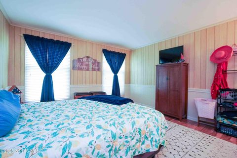 Tiny photo for 1932 Queenswood Drive #Apt U-5, Findlay, OH 45840 (MLS # 10000488)