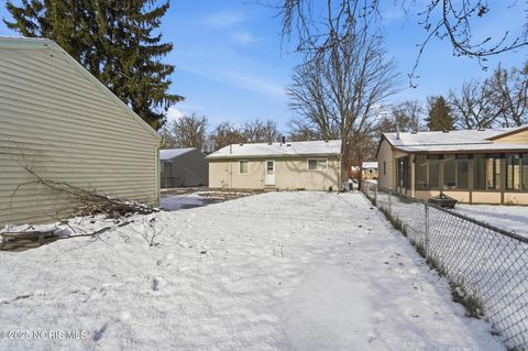 Tiny photo for 3527 Cedardale Court, Toledo, OH 43623 (MLS # 10001805)