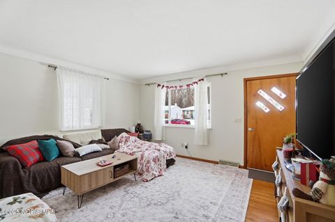 Tiny photo for 3527 Cedardale Court, Toledo, OH 43623 (MLS # 10001805)