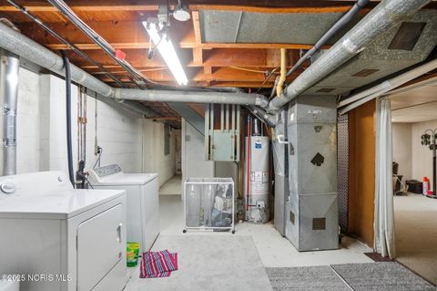 Tiny photo for 3527 Cedardale Court, Toledo, OH 43623 (MLS # 10001805)