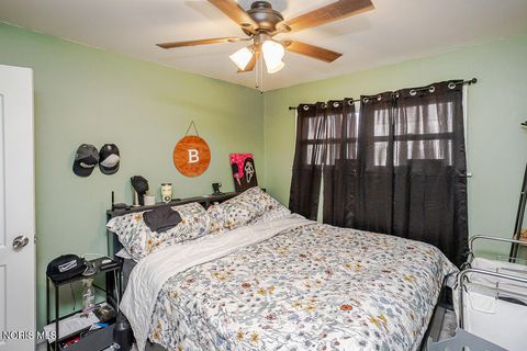 Tiny photo for 4202 Lyman Avenue, Toledo, OH 43612 (MLS # 10005923)