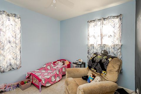 Tiny photo for 4202 Lyman Avenue, Toledo, OH 43612 (MLS # 10005923)