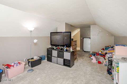 Tiny photo for 4202 Lyman Avenue, Toledo, OH 43612 (MLS # 10005923)