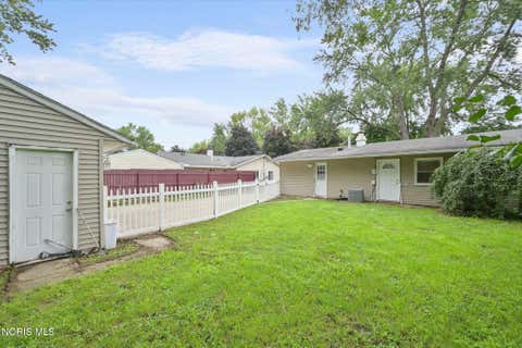 Tiny photo for 5007 Brinthaven Road, Sylvania, OH 43560 (MLS # 10012151)