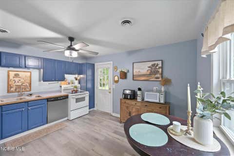 Tiny photo for 5007 Brinthaven Road, Sylvania, OH 43560 (MLS # 10012151)