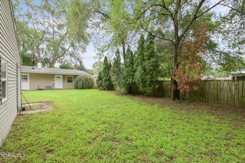 Tiny photo for 5007 Brinthaven Road, Sylvania, OH 43560 (MLS # 10012151)