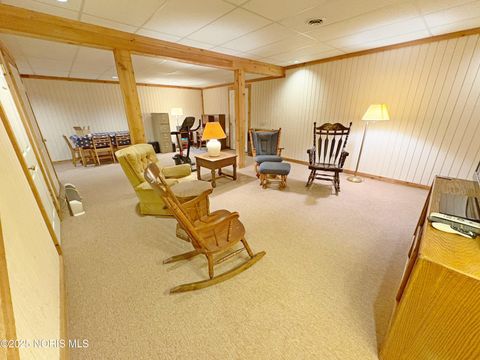 Tiny photo for 853 Champagne Avenue, Bowling Green, OH 43402 (MLS # 10000259)