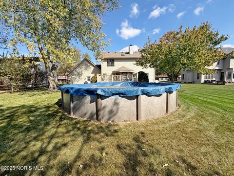 Tiny photo for 853 Champagne Avenue, Bowling Green, OH 43402 (MLS # 10000259)
