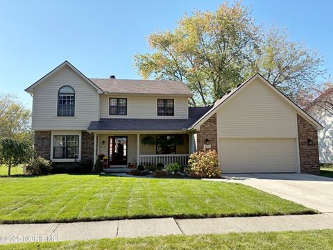 Tiny photo for 853 Champagne Avenue, Bowling Green, OH 43402 (MLS # 10000259)