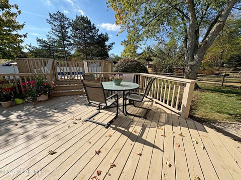 Tiny photo for 853 Champagne Avenue, Bowling Green, OH 43402 (MLS # 10000259)