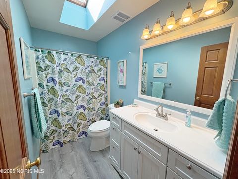 Tiny photo for 853 Champagne Avenue, Bowling Green, OH 43402 (MLS # 10000259)