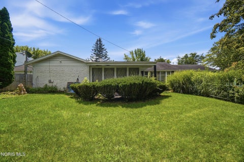 Tiny photo for 3840 Inverness Avenue, Toledo, OH 43607 (MLS # 10012694)