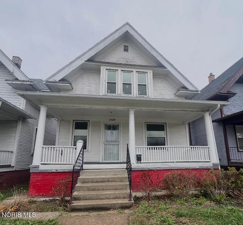 Tiny photo for 1024 Indiana Avenue, Toledo, OH 43607 (MLS # 10012696)