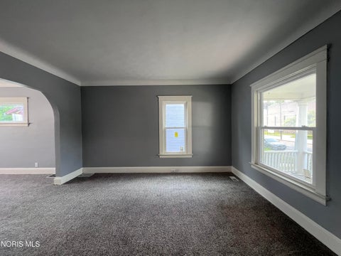 Tiny photo for 1024 Indiana Avenue, Toledo, OH 43607 (MLS # 10012696)